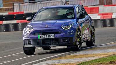 Abarth 600e review: it's a proper hot hatch!
