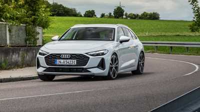 Audi A5 e-hybrid front cornering