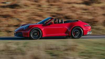992.2 Porsche 911 Cabriolet (2025) review