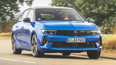 Vauxhall Astra Electric front driving