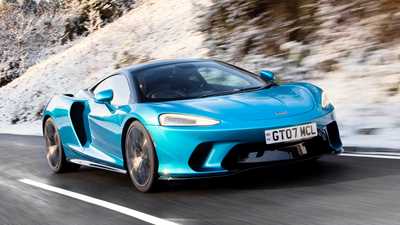 McLaren GT, UK, driving