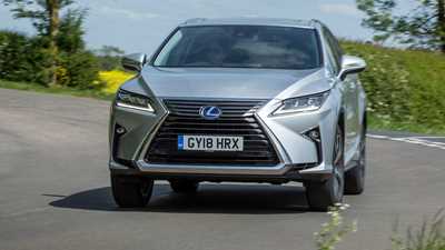 The new 2018 Lexus RX 450hL review by CAR magazine